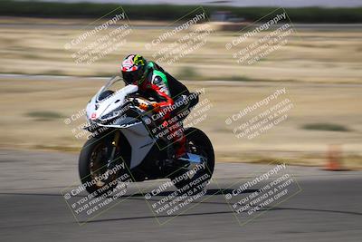 media/Aug-04-2024-TrackDaz (Sun) [[e1ff0814b6]]/Group A/Grid/